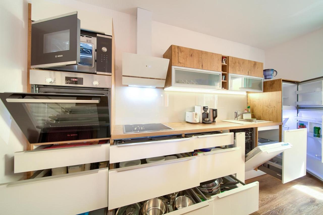 קרק Apartman Bor Krk מראה חיצוני תמונה