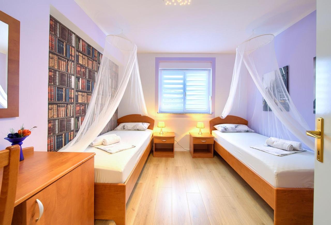 קרק Apartman Bor Krk מראה חיצוני תמונה