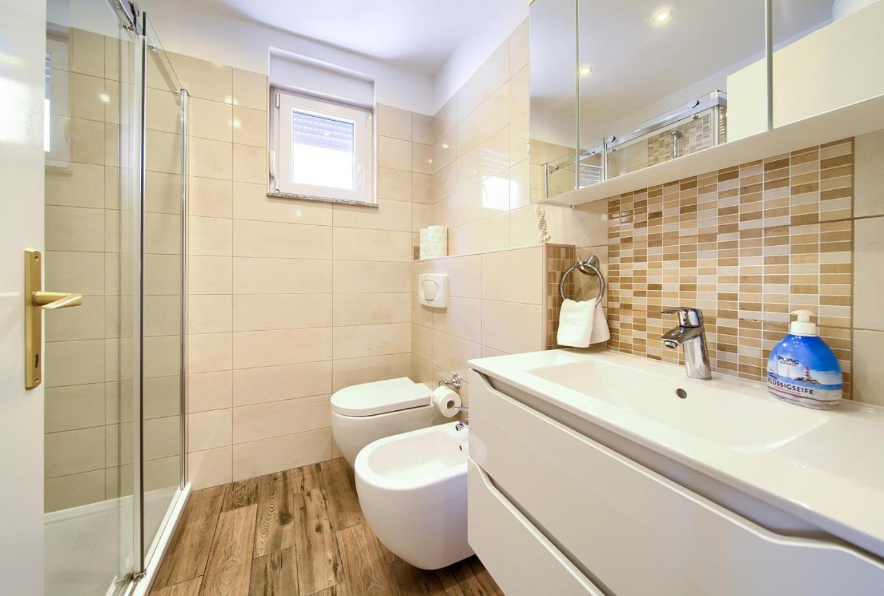 קרק Apartman Bor Krk מראה חיצוני תמונה